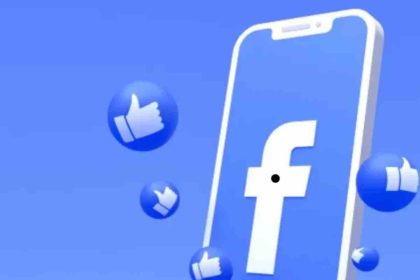 Facebook giriş ekranına atıyor