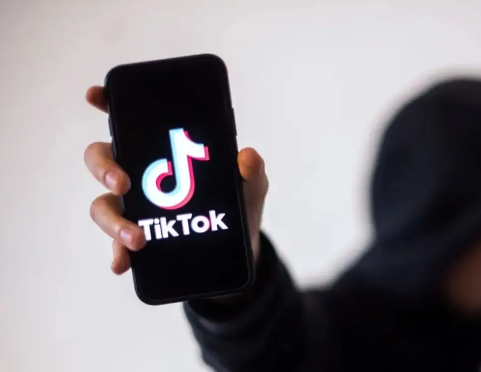 TikTok fake hesap kimin olduğunu öğrenme